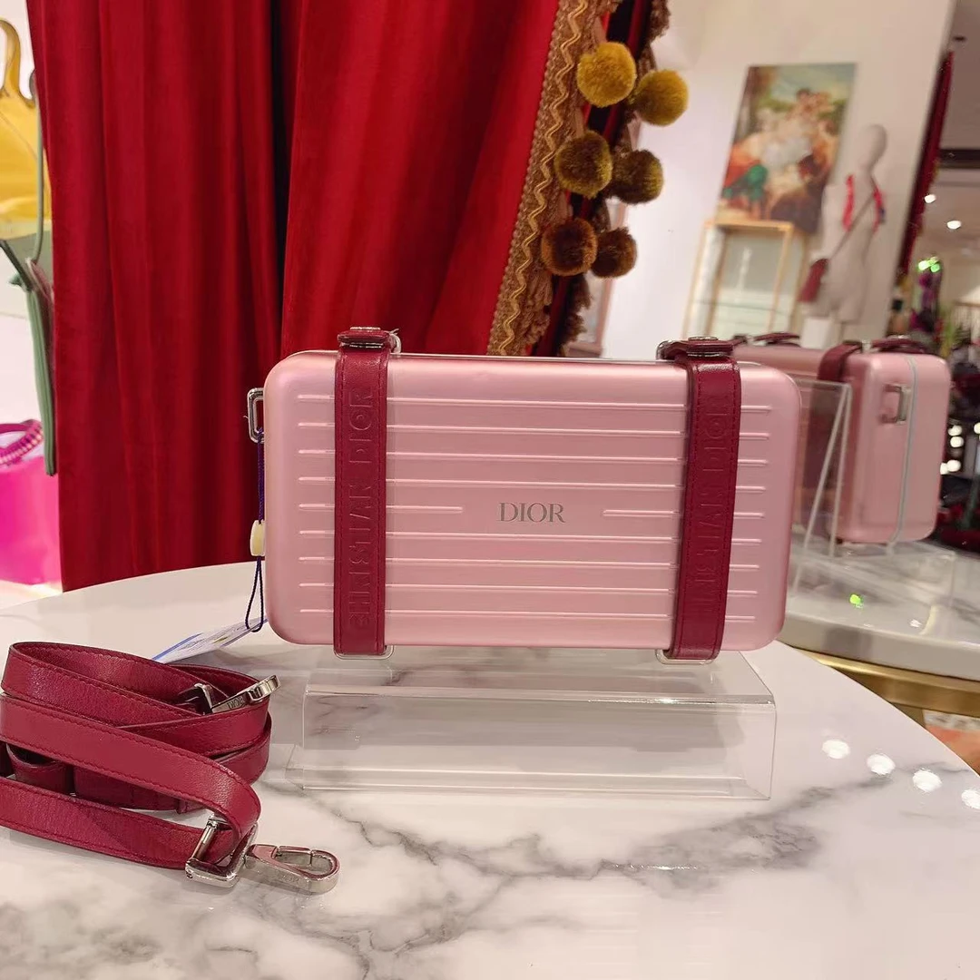 95新 Chanel/香奈儿 迪奥RIMOWA联名手拿包合金小箱子/30023788
