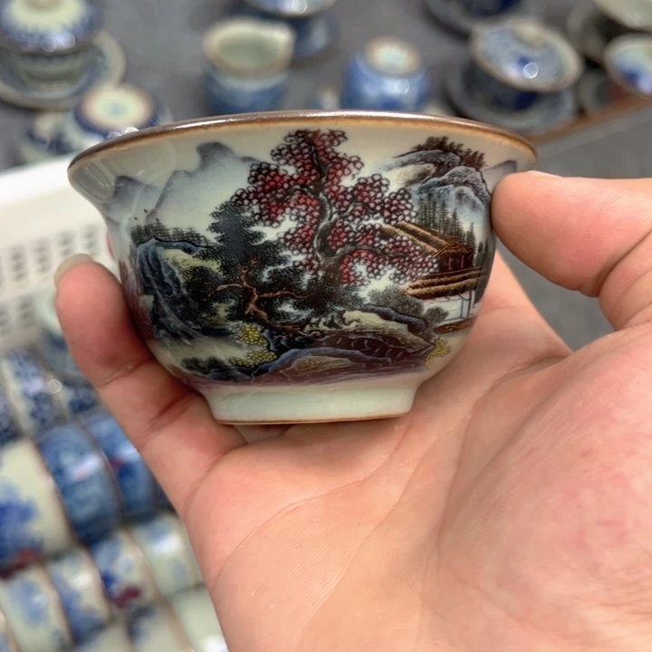 淘泥只此青绿压手杯微瑕