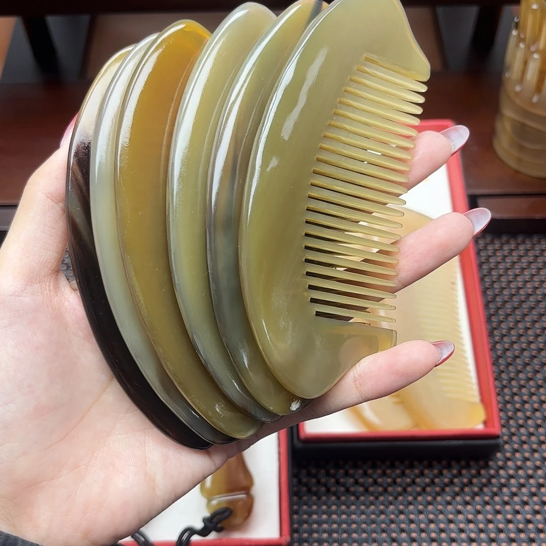 手工制作纯牛角梳子