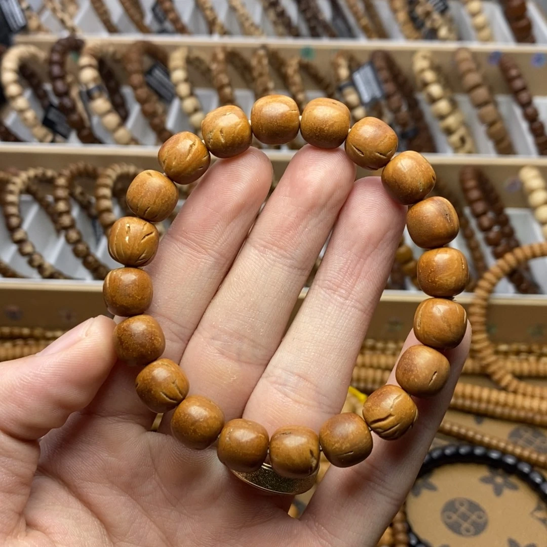 手串紫金鼠红魔桃核实心10 11