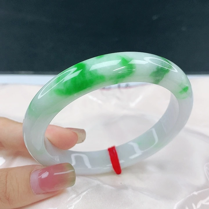 翡翠未镶嵌手镯圈60.5，16012