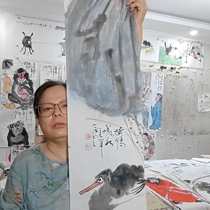 竖款25*100CM，无装裱，荷花鸭鸭