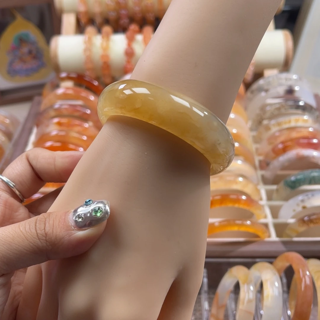 手镯玛瑙/玉髓合金53