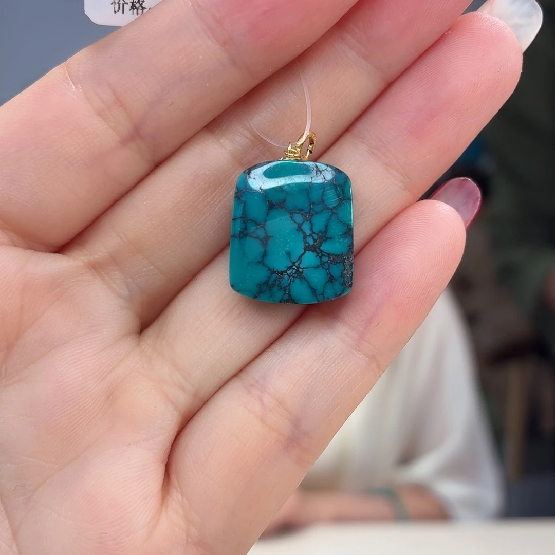 绿松石18K金镶嵌颈饰