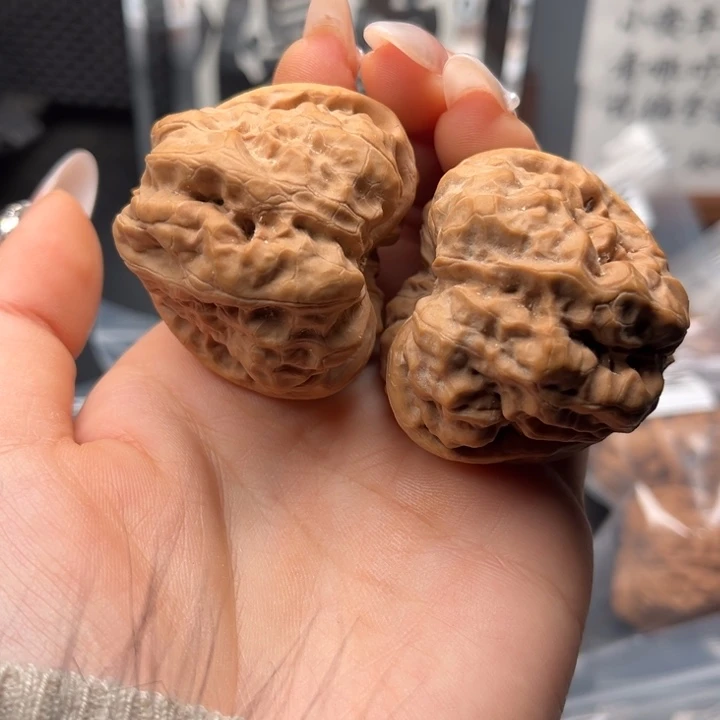 吊坠文玩核桃请****白蛤蟆