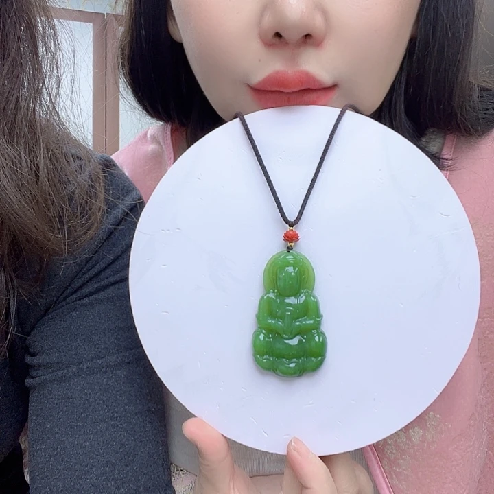 和田玉未镶嵌颈饰包容70