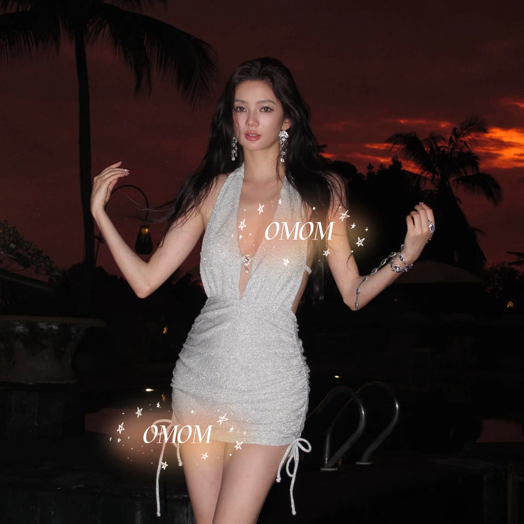 江苏OMOM泳衣女款性感比基尼分体海边度假高级感INS风游泳衣泳装