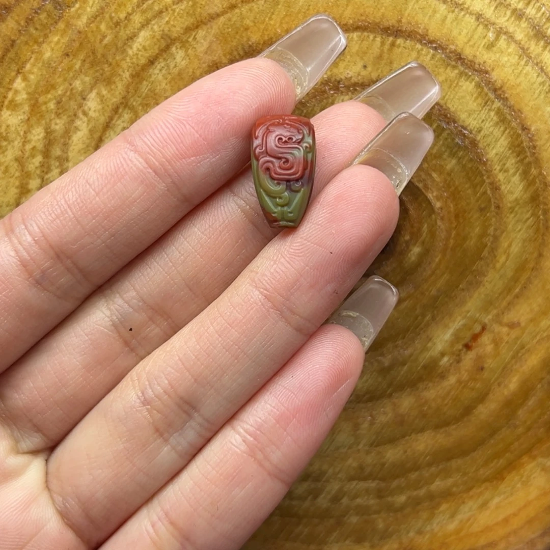 南红玛瑙未镶嵌配饰
