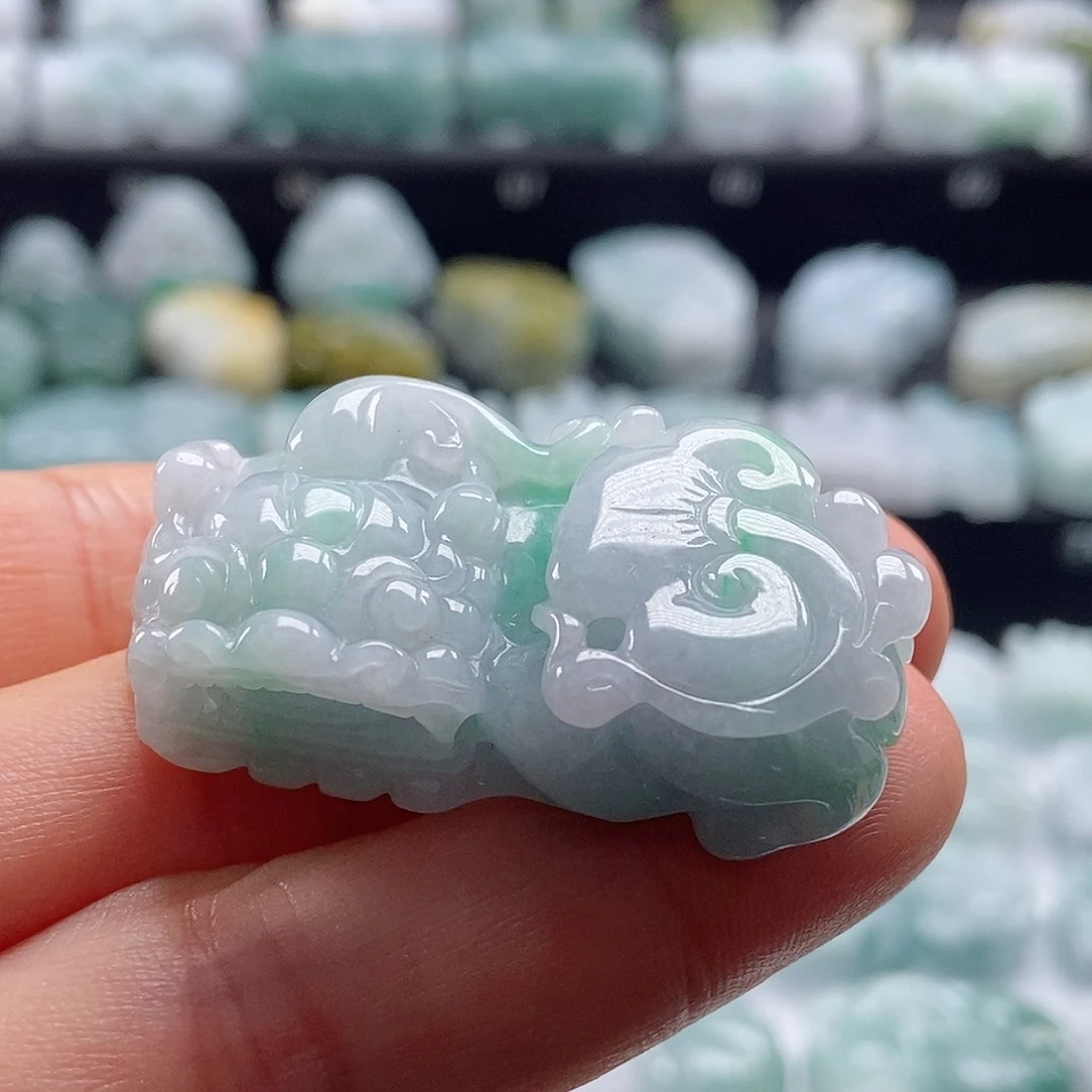 颈饰未镶嵌翡翠翡翠貔貅