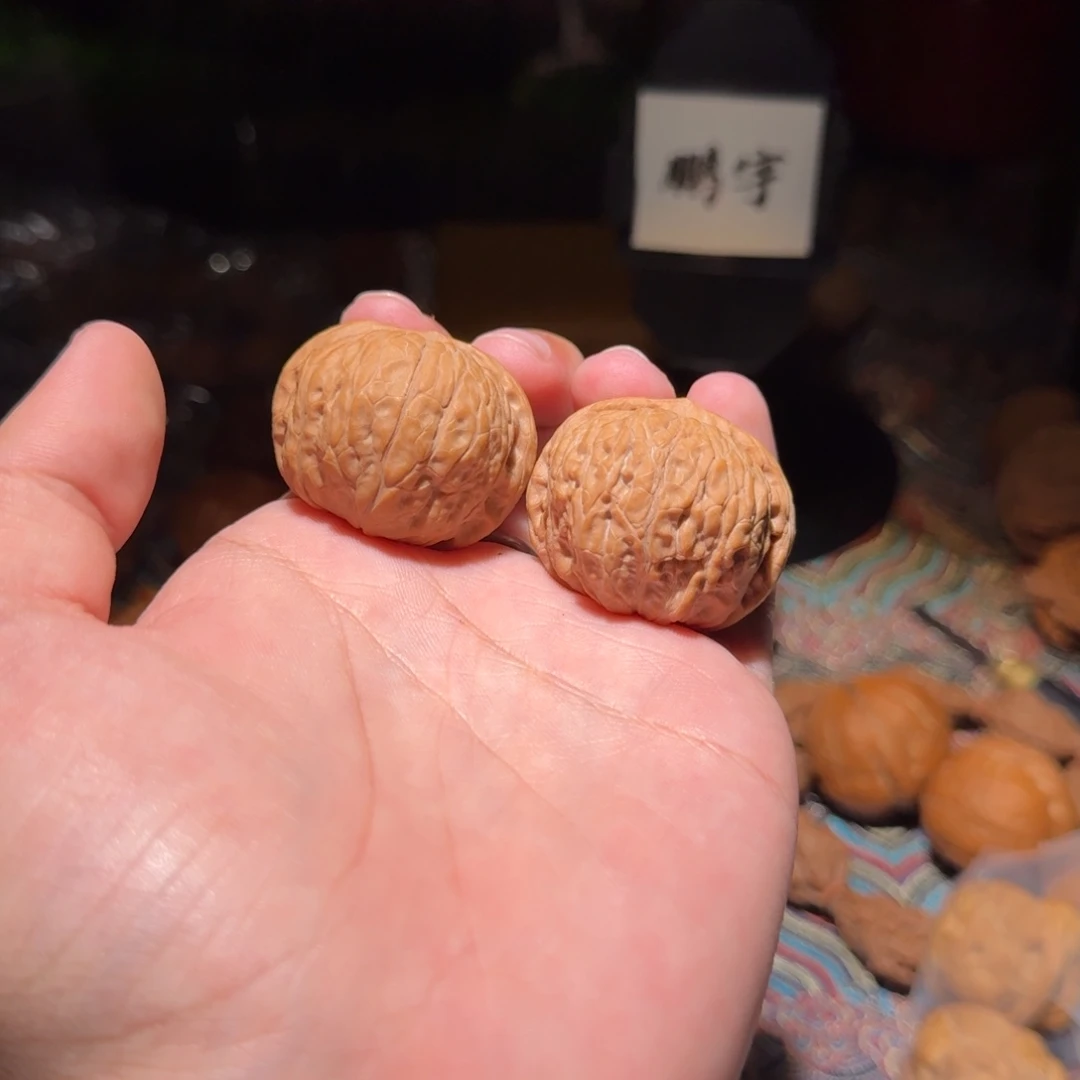 把件核桃1298号37乾隆磨文玩核桃