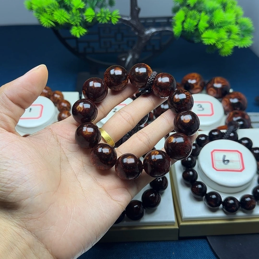 迪***于花梨木类黄花梨2.