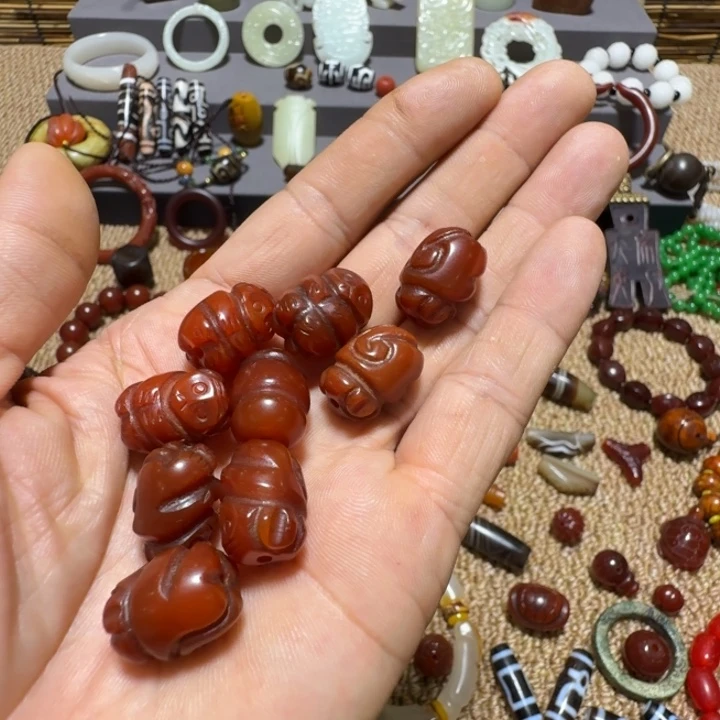 谈***今玛瑙/玉髓未镶嵌手链