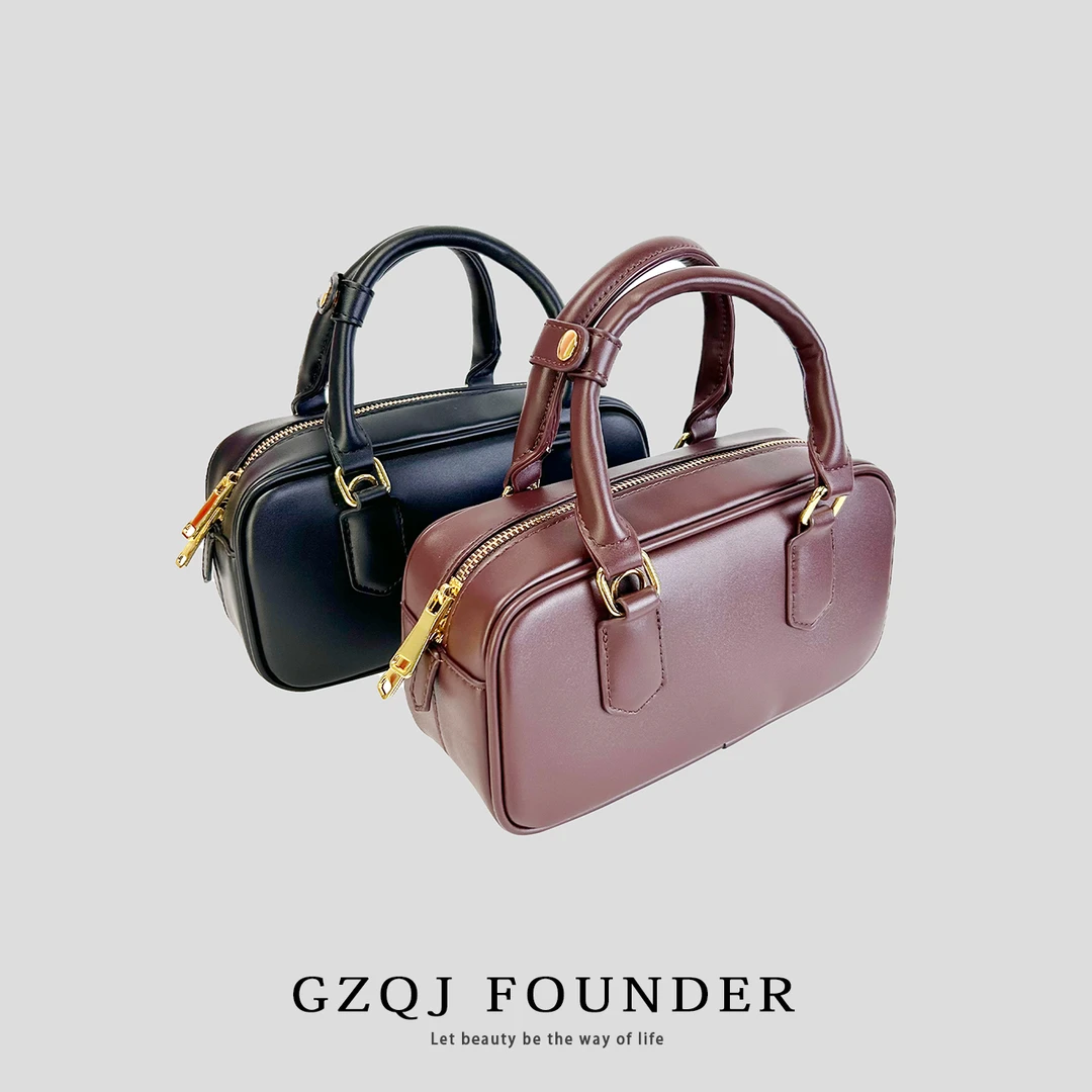 老琴私服高级感保龄球包包女小众大容量枕头包时尚手提包女士新款