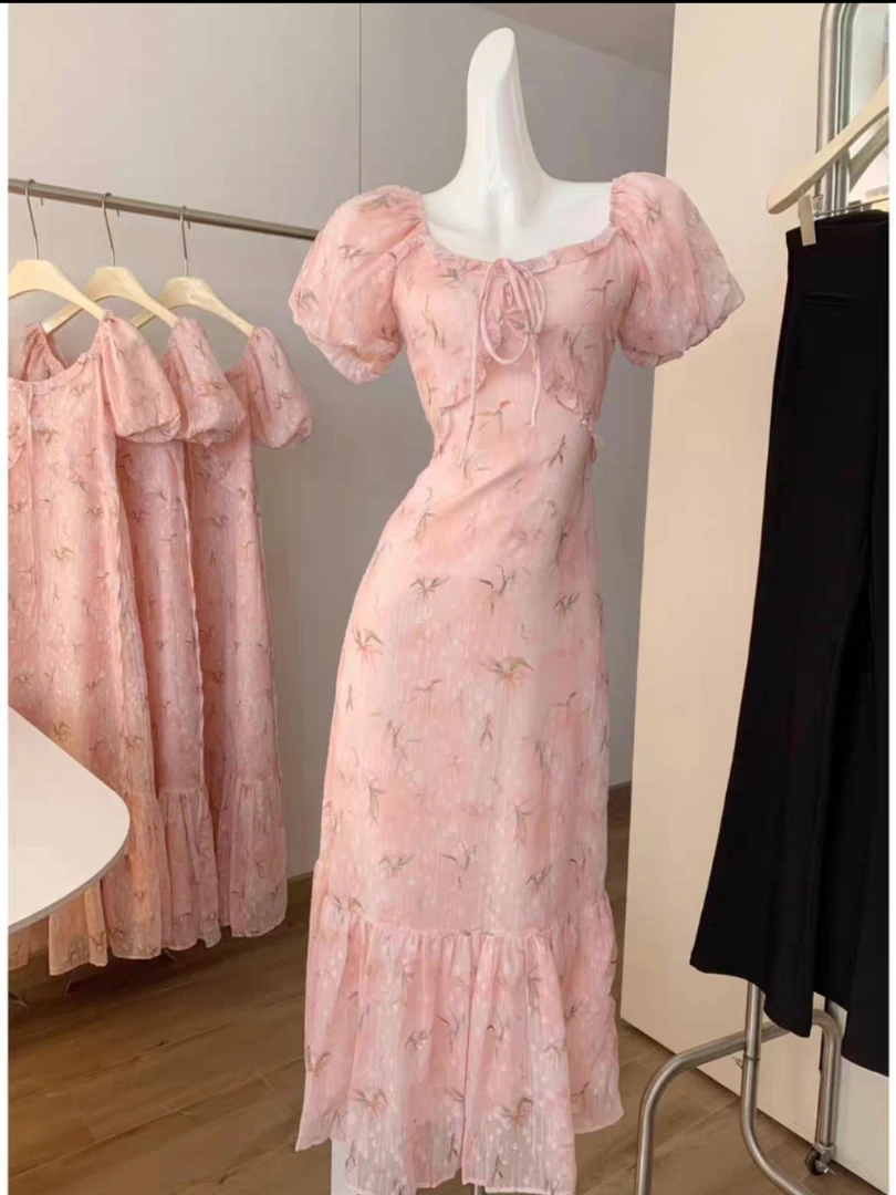 2025夏季新款高腰显瘦长款V领碎花鱼尾裙连衣裙女