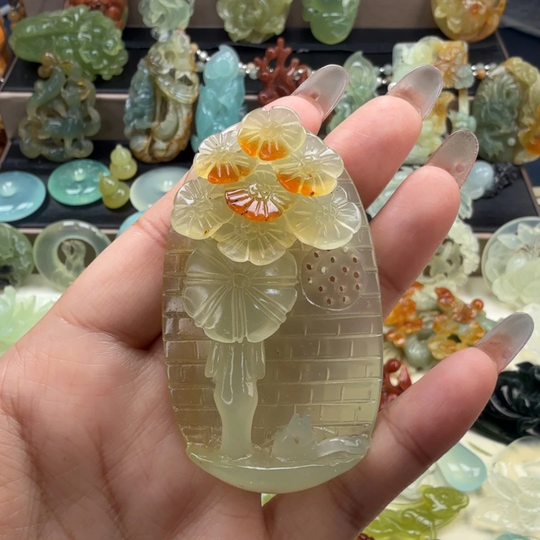 岫玉未镶嵌颈饰岫玉雨巷