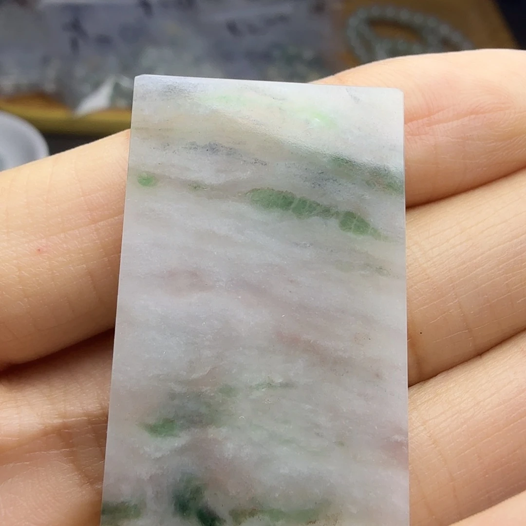 翡翠未镶嵌颈饰天然缅甸翡翠A货