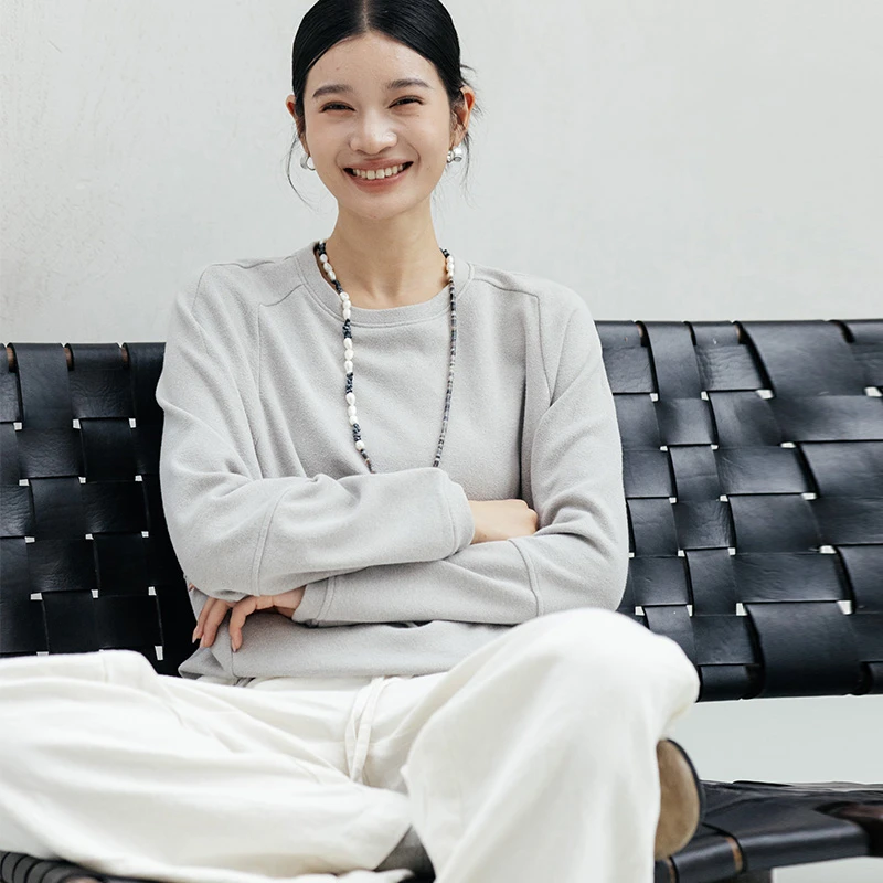 702朵/2025秋季新款女装设计感系带休闲棉纱宽松圆领套头卫衣