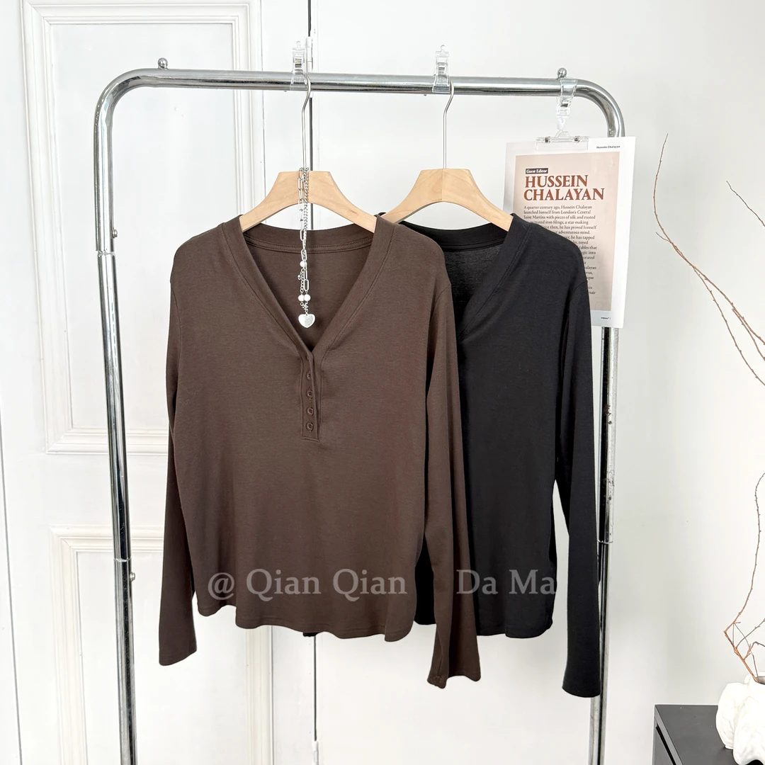 芊芊大码秋季新款小众不规则V领打底衫修身显瘦休闲长袖【FH0079】