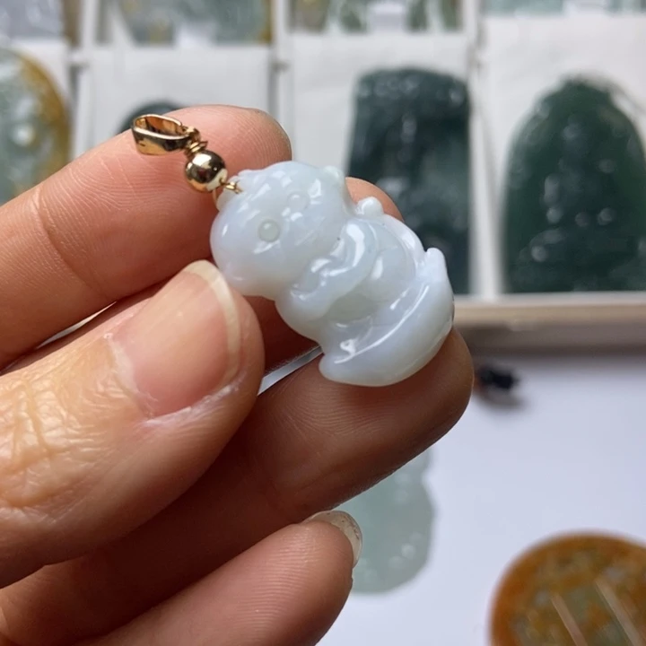 翡翠未镶嵌挂件翡翠