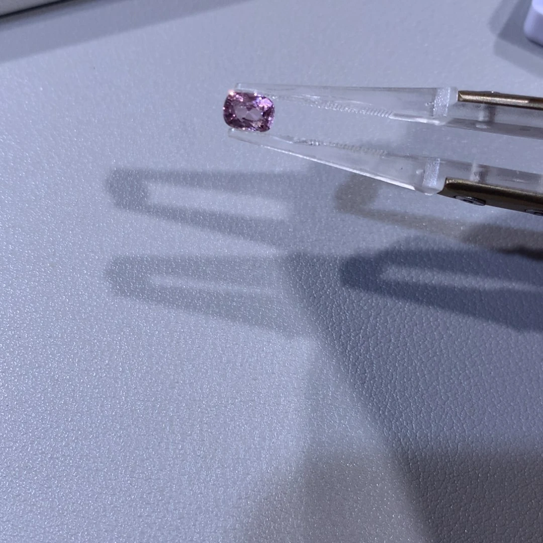 裸石尖晶石0.66克拉