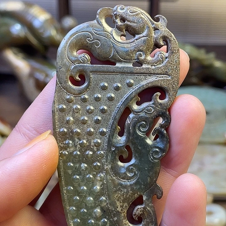 未镶嵌和田玉（糖玉）挂件