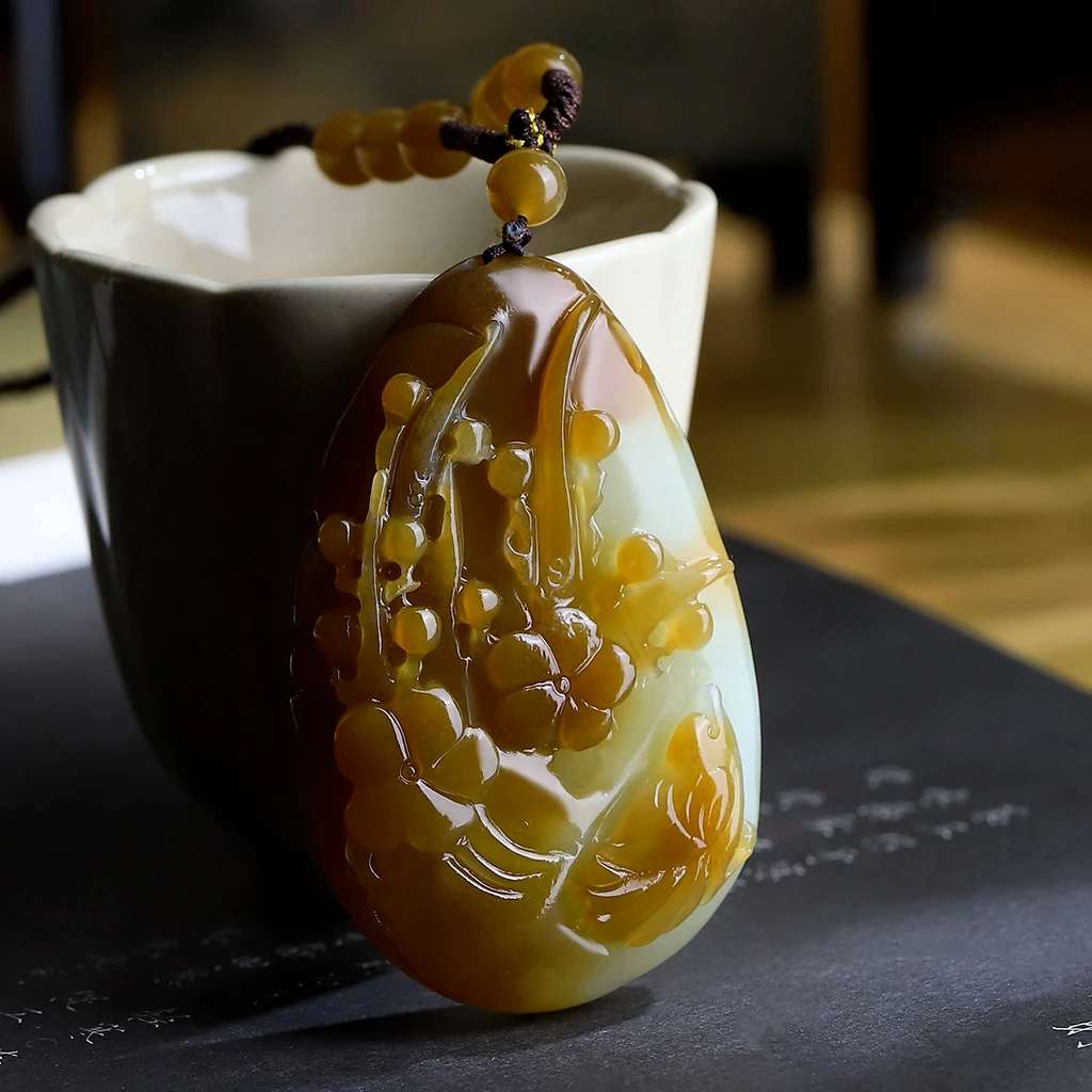 【孤品收藏】天然和田玉新疆糖料喜上眉梢吊坠女款项链小众妈妈礼物