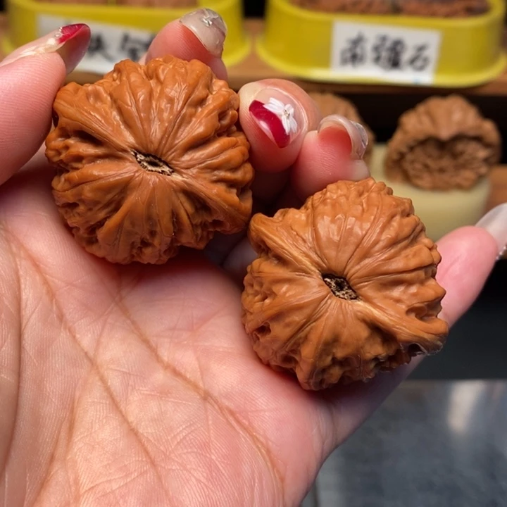 文玩核桃吊坠40全品铁锤