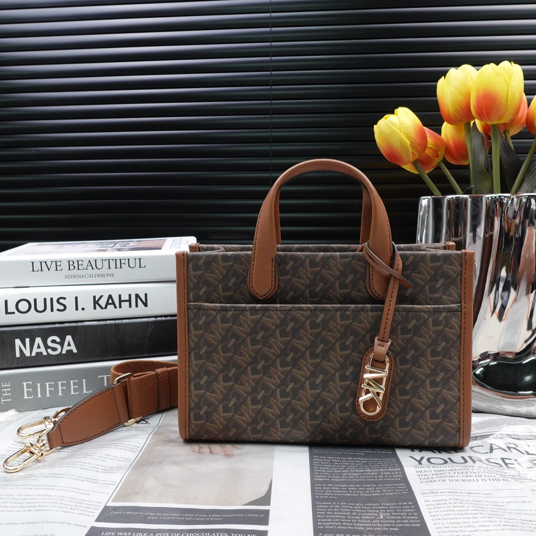 95新 MICHAEL KORS/迈克高仕 单肩包/T10284812