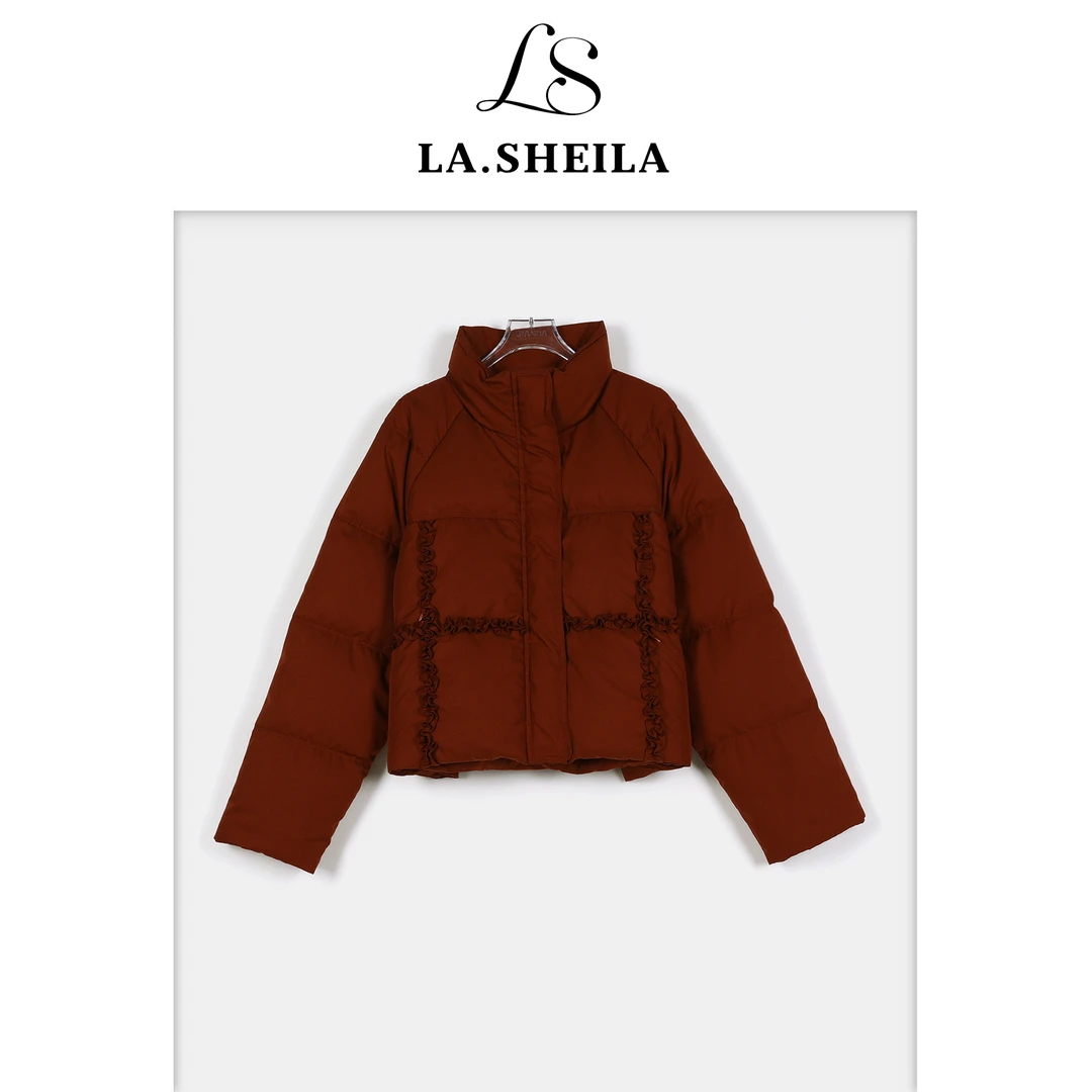 LA.Sheila 立领短款小香风木耳边羽绒服254-YRF/1206-9899