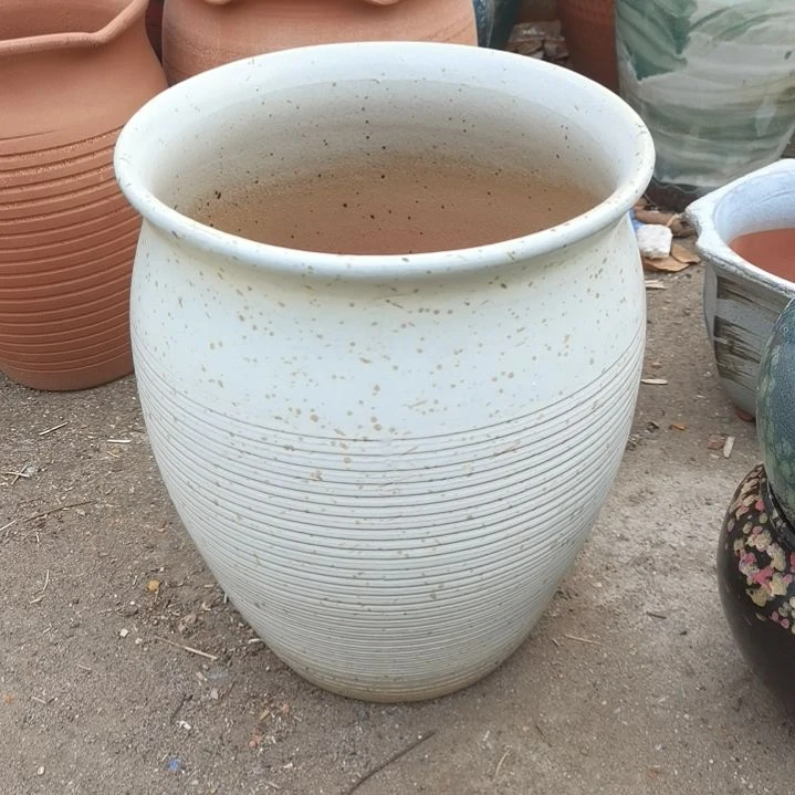 红陶口24高31一个盆