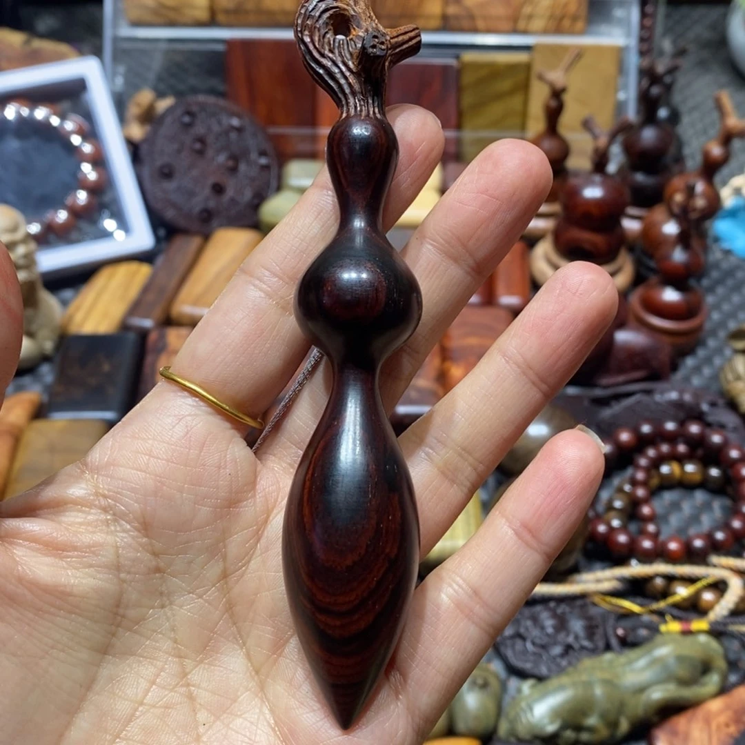 微凹黄檀（南美大红酸枝）非*