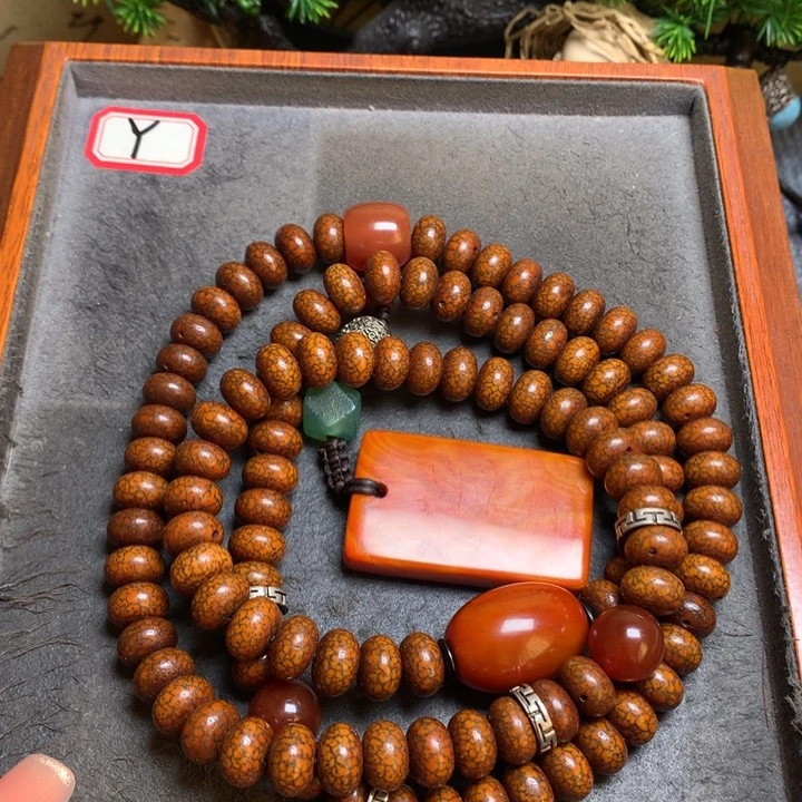 星月菩提吊坠菩提