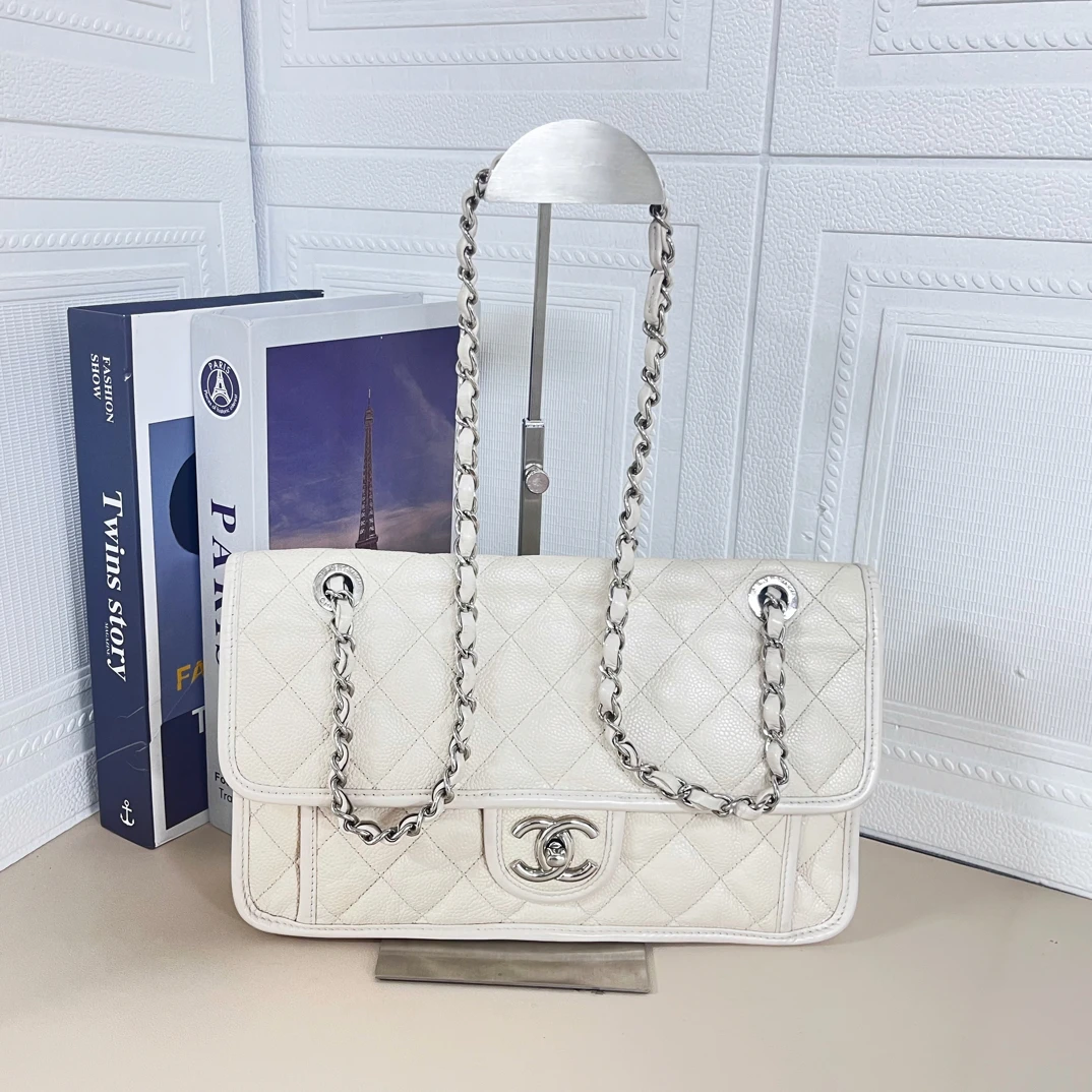 95新 Chanel/香奈儿 95新 白色cf斜挎单肩包