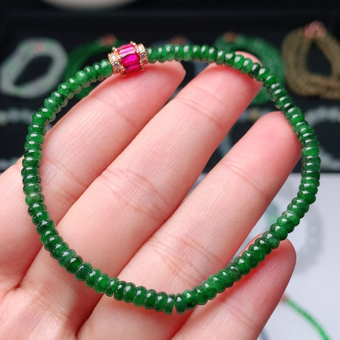 翡翠手链未镶嵌翡翠