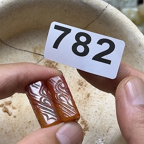 恒***鑫瓷片瓷器制作过程是根据不同