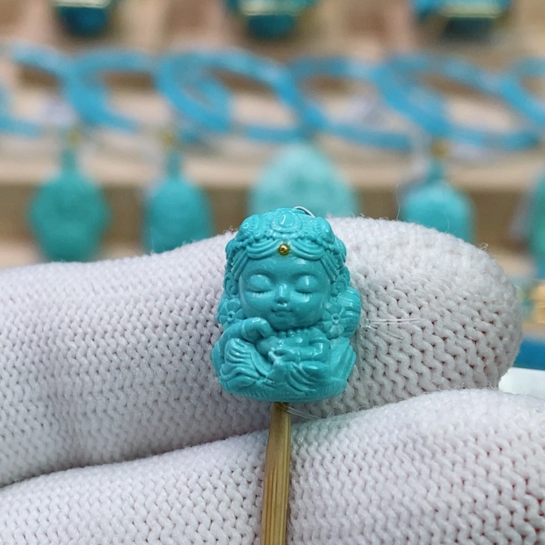 绿松石未镶嵌珠宝奇石