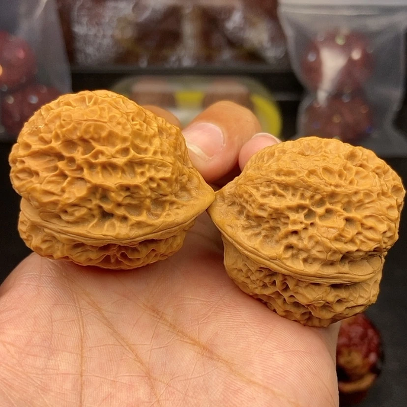 【闪购商品】把件文玩核桃39尺领头羊蟾