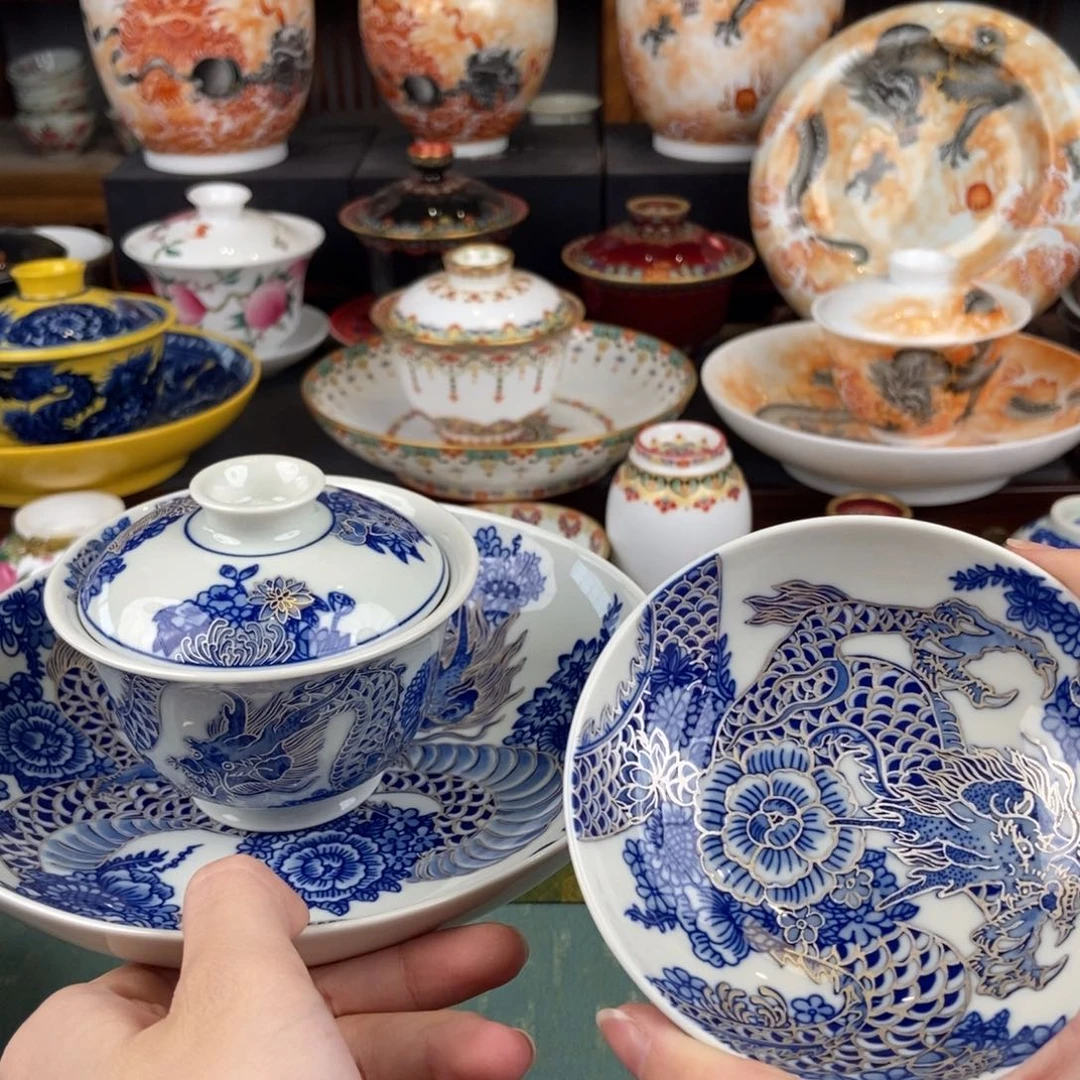 陶瓷的设计师是一款