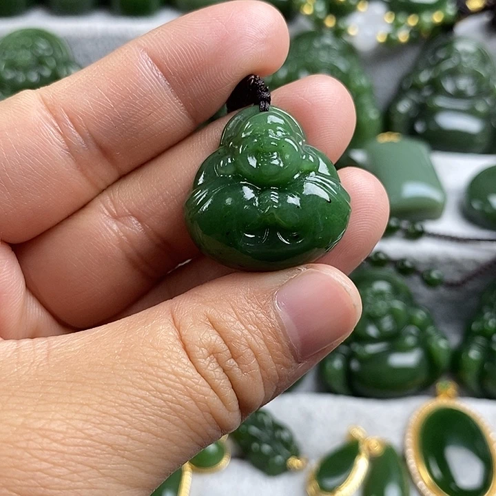 和田玉（碧玉）未镶嵌颈饰25