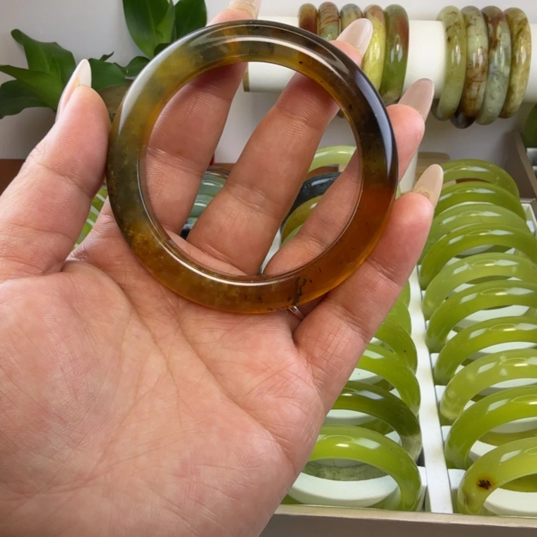 C***.蛇纹石玉合金手镯