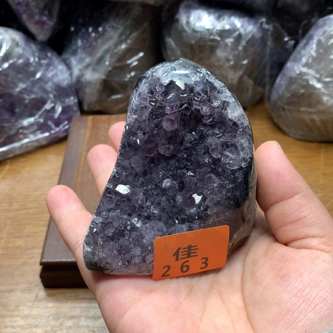 水晶大型摆件（非配饰）未镶嵌