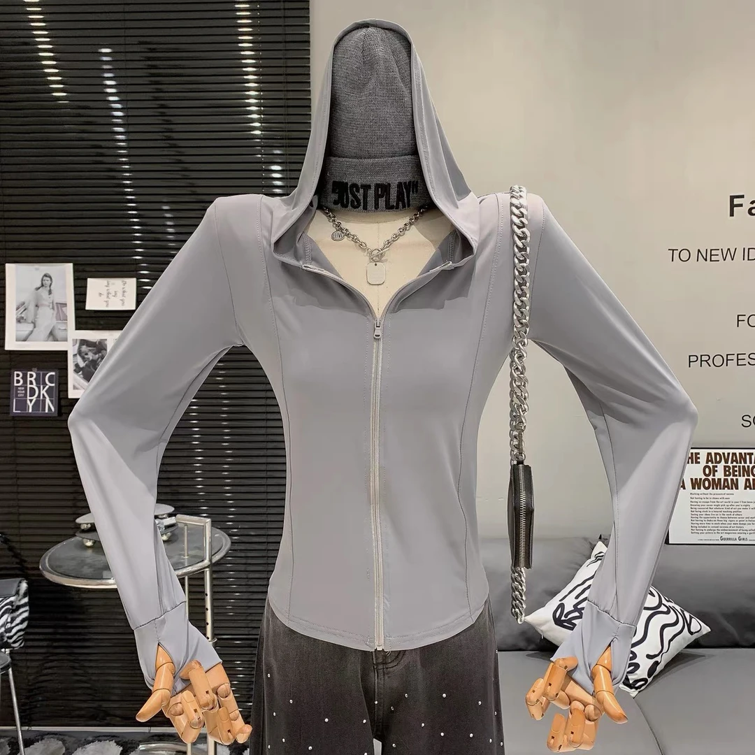 灰色防晒衣有帽子修身小个子冰丝透气显瘦瑜伽衣夏季时尚短款长袖