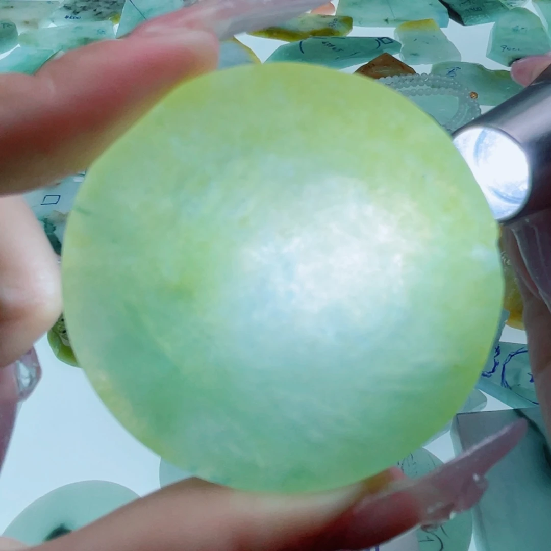 定制翡翠未镶嵌冰糖雪梨 守护神