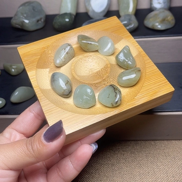 和田玉（糖玉）未镶嵌颈饰