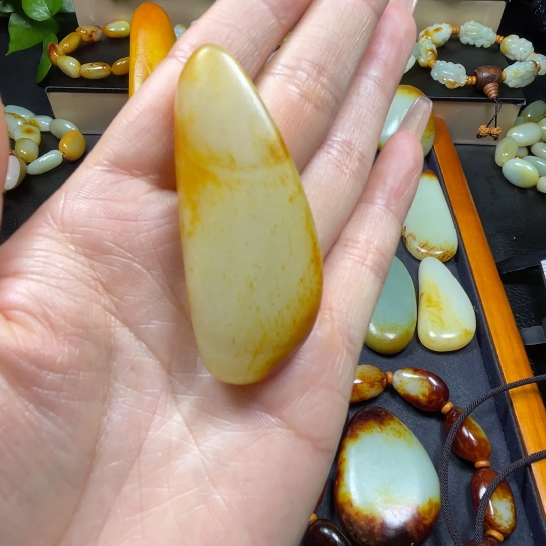 颈饰未镶嵌和田玉不*同
