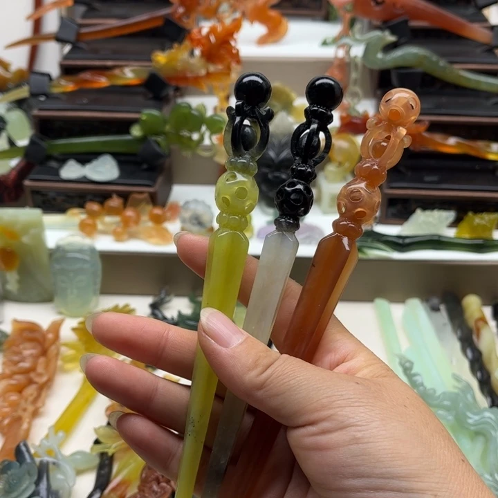 小***女蛇纹石玉未镶嵌岫玉发簪
