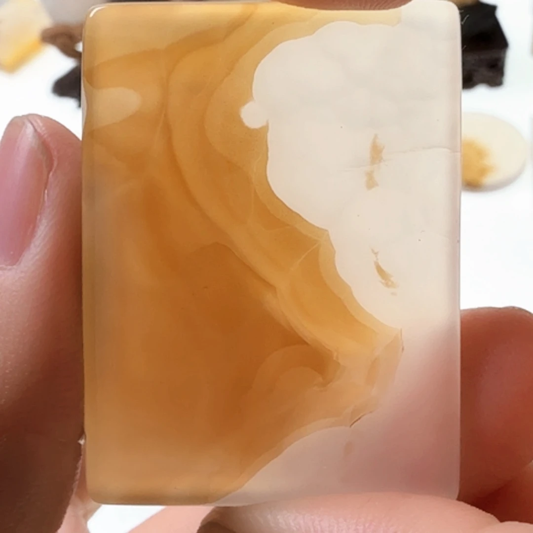 玛瑙/玉髓未镶嵌珠宝半成品