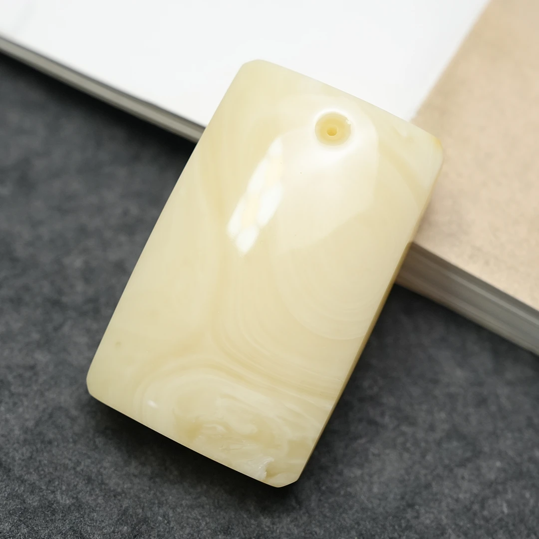 收藏级浓白花蜜蜡平安无事牌方牌天然原矿无优化俄料石膏浓蜡妖花