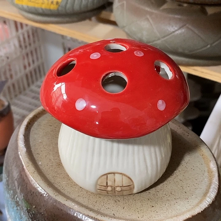 摆件陶盆有孔 瑕疵介意勿拍