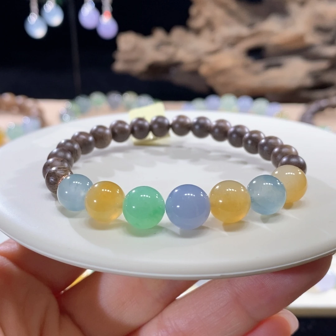 翡翠未镶嵌颈饰糖果多宝卡8-9mm